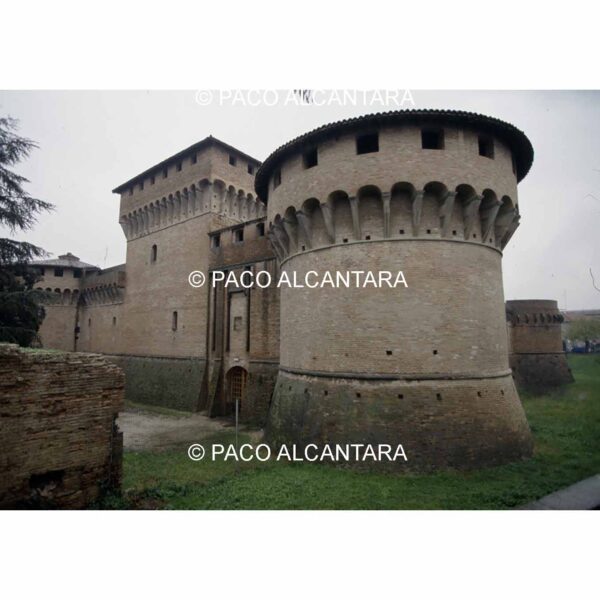 4490-Arquitectura-Rocca de Ravaldino