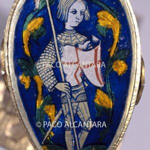 Relicario del brazo de San Jorge de la Reina de Chipre.Detalle esmalte