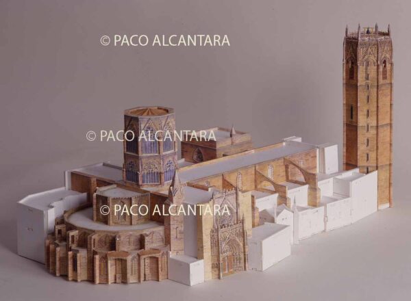 Maqueta cuatrocentista de la catedral (1430-1530). En proceso de ejecución.